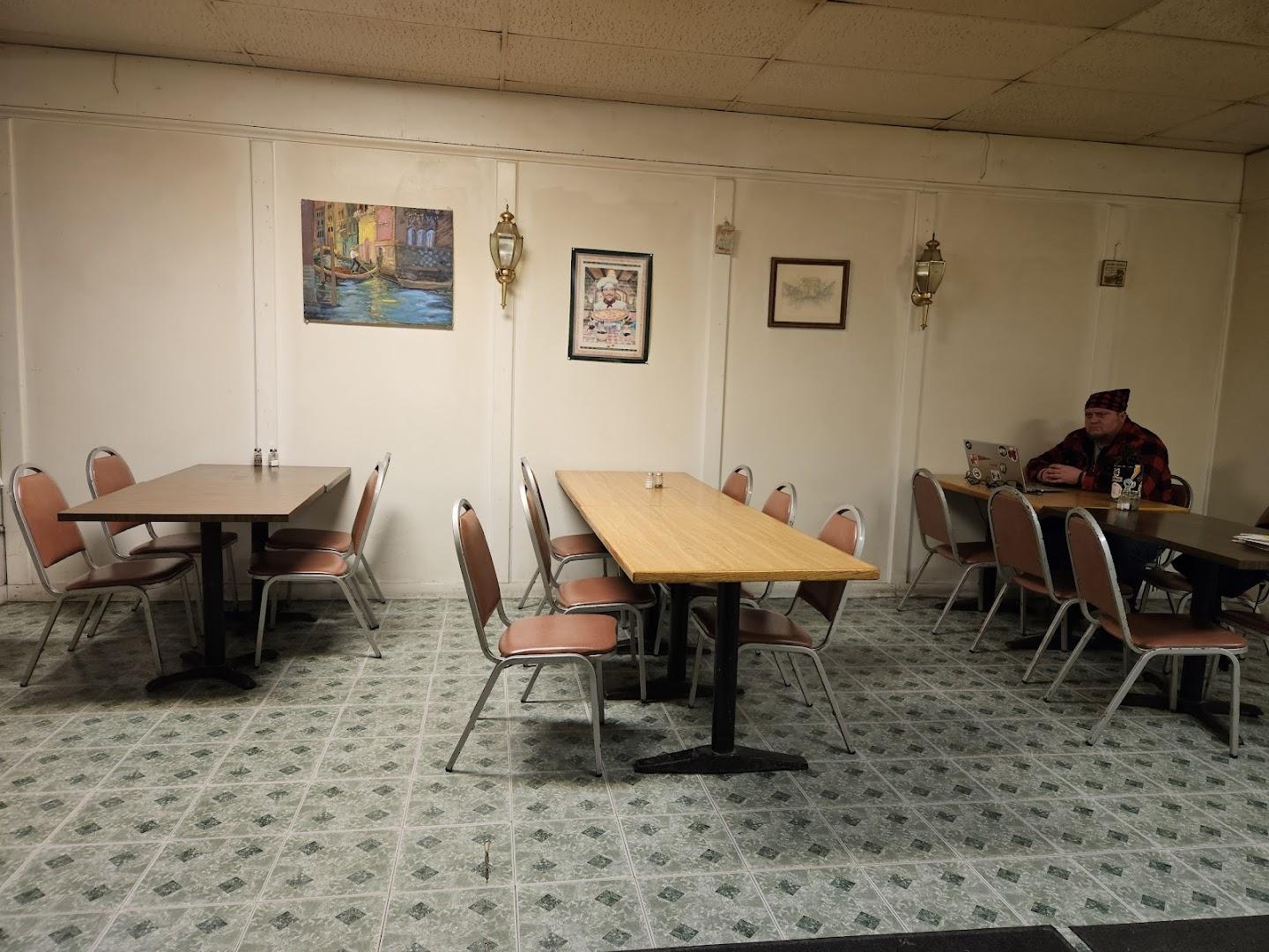 Joe's Pizzeria in Lincoln (not Springfield)