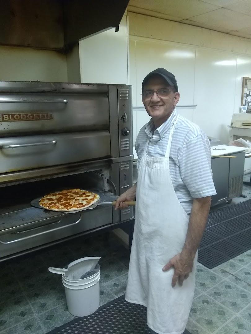 Joe's Pizzeria in Lincoln (not Springfield)